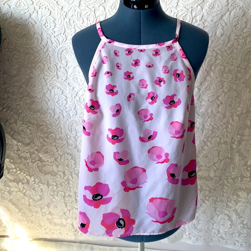 ❌SOLD❌Cabi Floral Pink Tank Top - Picture 2 of 6